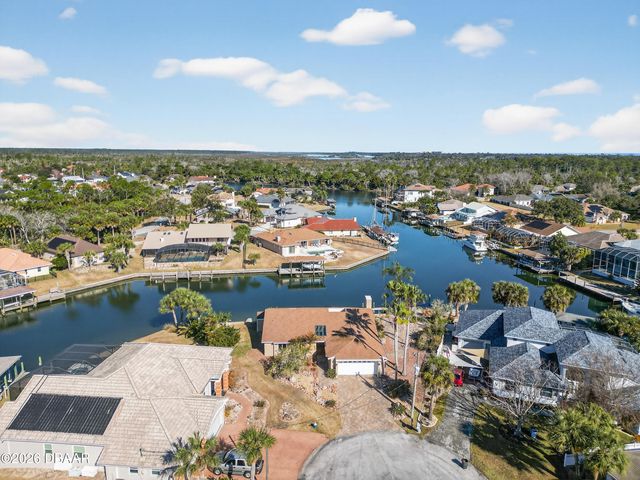 26 Creek Court, Palm Coast, FL 32137