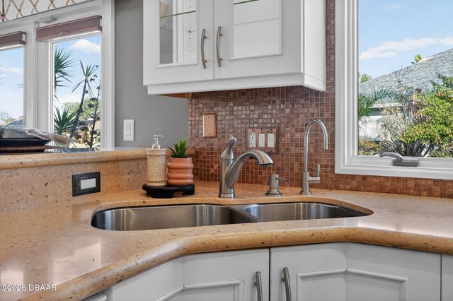 26 Creek Court, Palm Coast, FL 32137