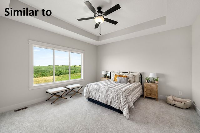 3803 NW Reinhart Drive, Ankeny, IA 50023
