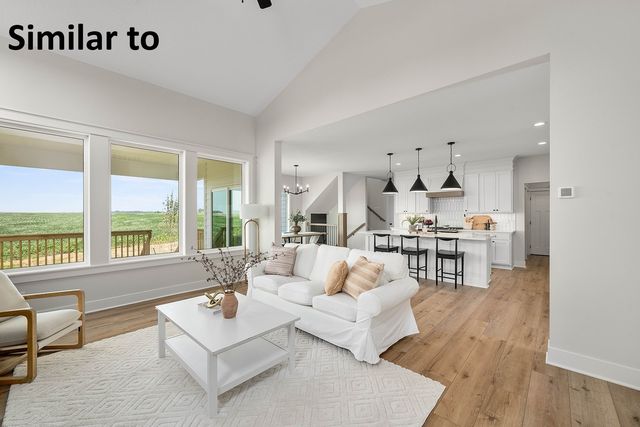 3803 NW Reinhart Drive, Ankeny, IA 50023