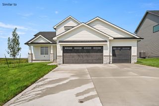 3803 NW Reinhart Drive, Ankeny, IA 50023