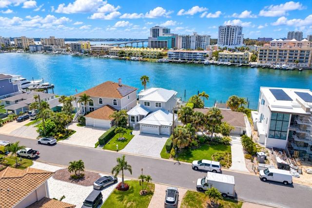 141 BAYSIDE DRIVE, Clearwater, FL 33767