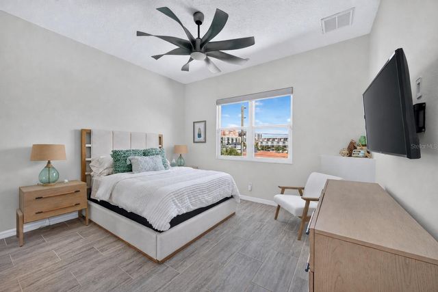 141 BAYSIDE DRIVE, Clearwater, FL 33767
