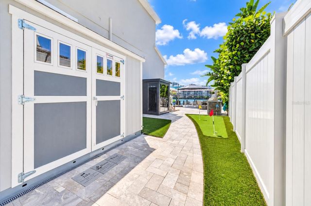 141 BAYSIDE DRIVE, Clearwater, FL 33767