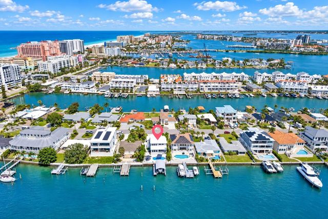 141 BAYSIDE DRIVE, Clearwater, FL 33767