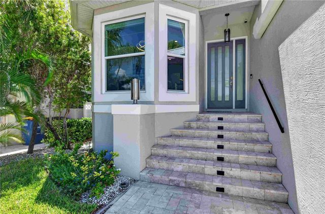 141 BAYSIDE DRIVE, Clearwater, FL 33767