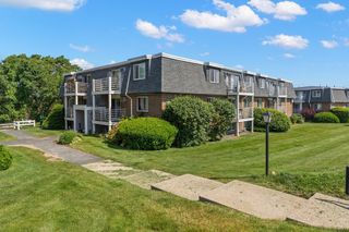145 Essex Ave 309, Gloucester, MA 01930