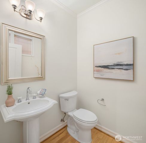 2166 NW Spring Fork Lane, Issaquah, WA 98027