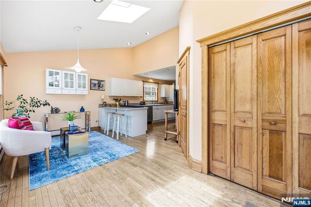 176 Woodward Avenue, Rutherford, NJ 07070