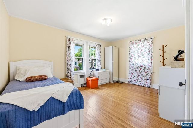 176 Woodward Avenue, Rutherford, NJ 07070