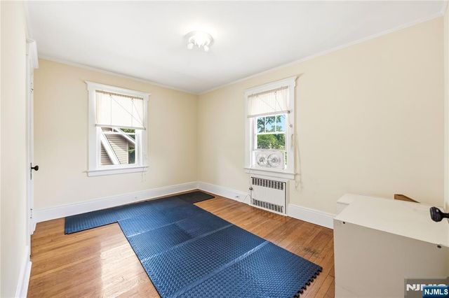 176 Woodward Avenue, Rutherford, NJ 07070