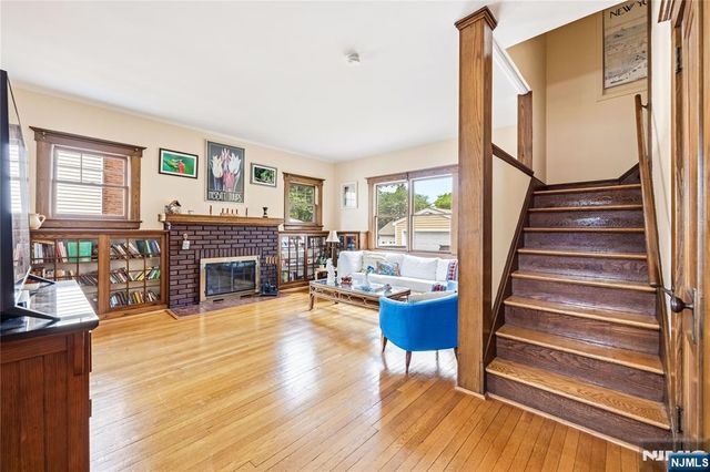 176 Woodward Avenue, Rutherford, NJ 07070
