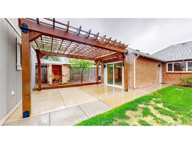 2940 Krameria St, Denver, CO 80207