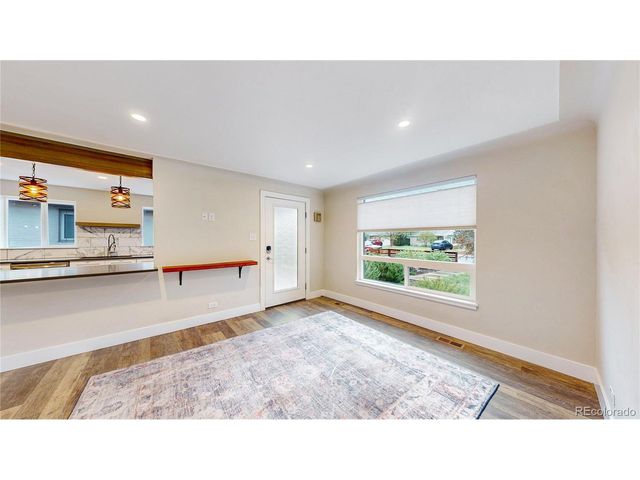2940 Krameria St, Denver, CO 80207