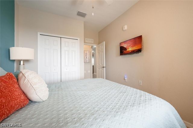 9572 Trevi CT 5045, Naples, FL 34113