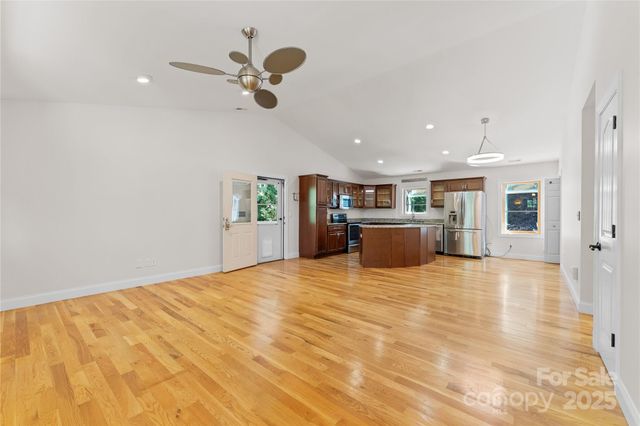123 Thurland Avenue, Asheville, NC 28803
