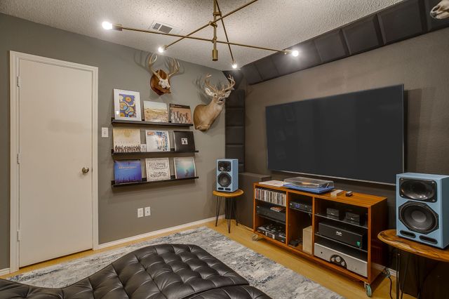 401 Hillside Drive, Aledo, TX 76008