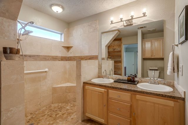 401 Hillside Drive, Aledo, TX 76008