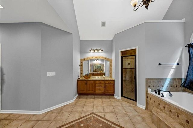 268 LANGSHIRE Drive, Mcdonough, GA 30253