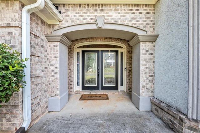 268 LANGSHIRE Drive, Mcdonough, GA 30253