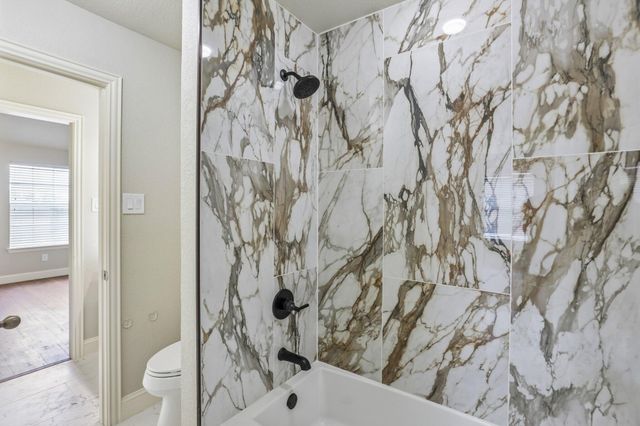6412 Falcon Ridge Lane, Mckinney, TX 75071