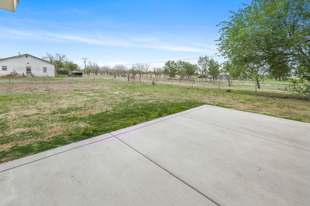 911 W 3rd Street, Canyon, TX 79015