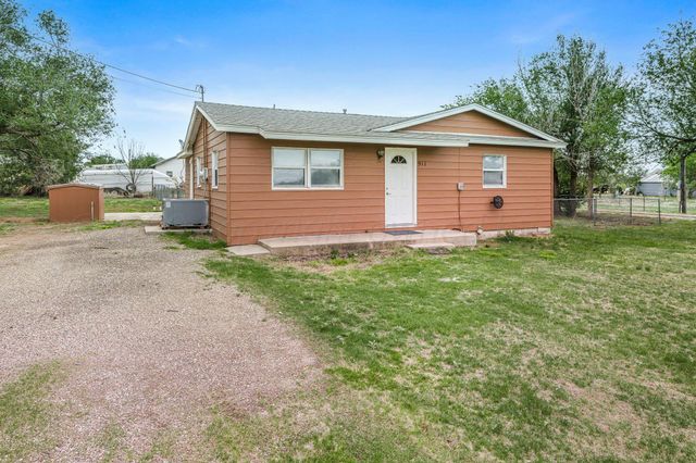 911 W 3rd Street, Canyon, TX 79015