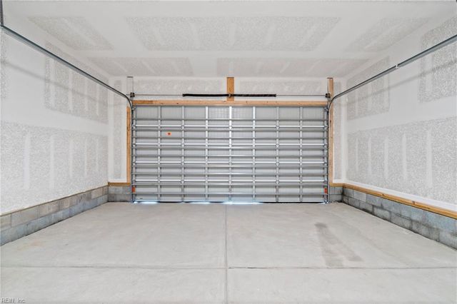 106 Peach LN, Elizabeth City, NC 27909