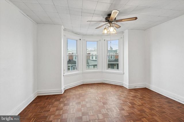 818 S VOGDES ST, Philadelphia, PA 19143