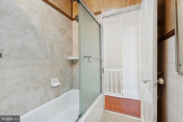 818 S VOGDES ST, Philadelphia, PA 19143