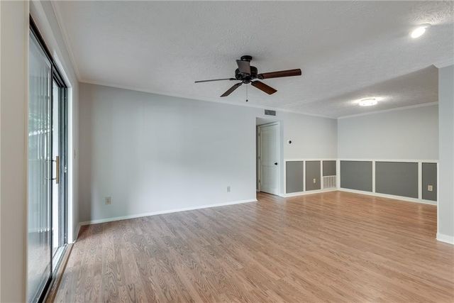 1004 Wynnes Ridge Circle SE, Marietta, GA 30067