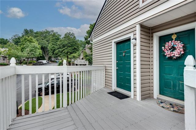 1004 Wynnes Ridge Circle SE, Marietta, GA 30067