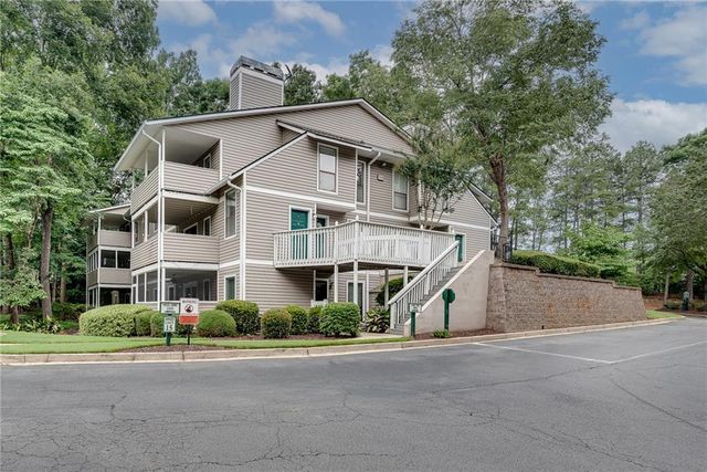 1004 Wynnes Ridge Circle SE, Marietta, GA 30067