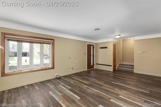 16830 Pollyanna Street, Livonia, MI 48154