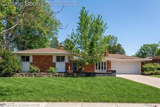 16830 Pollyanna Street, Livonia, MI 48154