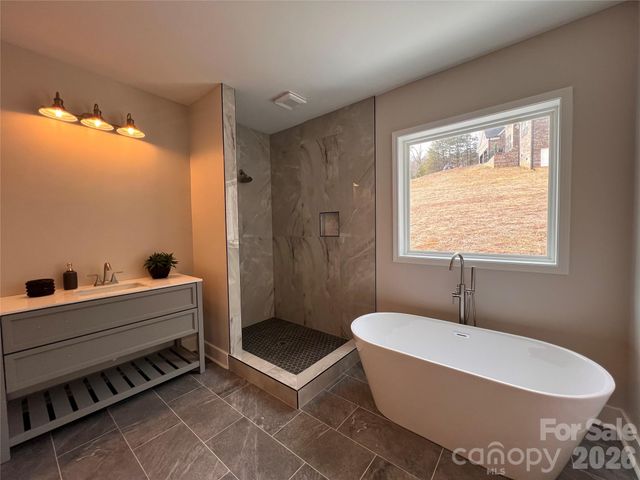 236 Mark Ryan Lane, Dallas, NC 28034