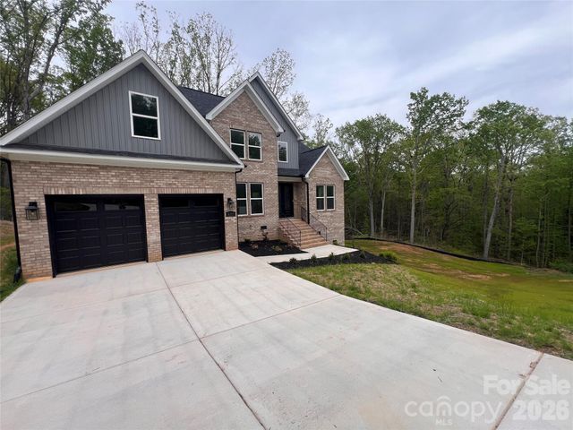 236 Mark Ryan Lane, Dallas, NC 28034