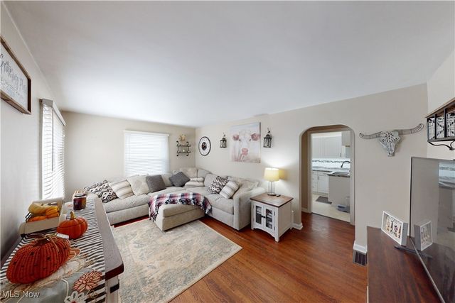 139 Woolf Avenue, Akron, OH 44312