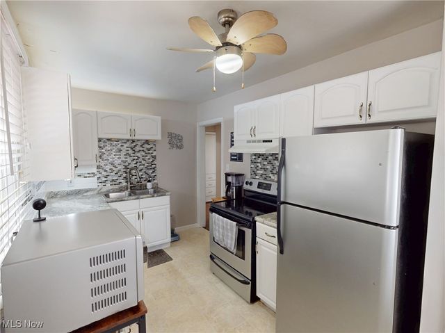 139 Woolf Avenue, Akron, OH 44312