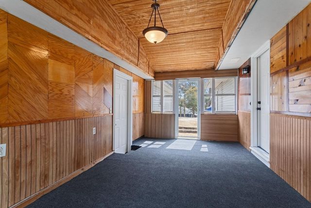 2352 Shoshone Road, North Saint Paul, MN 55109