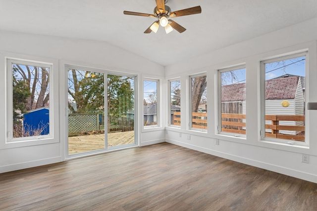 2352 Shoshone Road, North Saint Paul, MN 55109