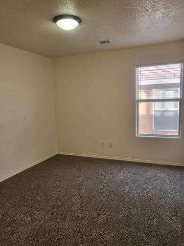 1820 San Pedro Road NE, Rio Rancho, NM 87144