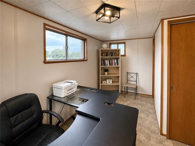 330 Meadow Ave, Penn Hills, PA 15235