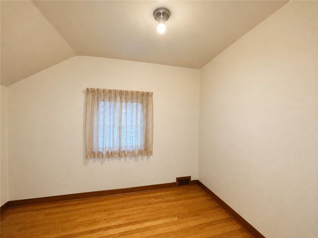 330 Meadow Ave, Penn Hills, PA 15235