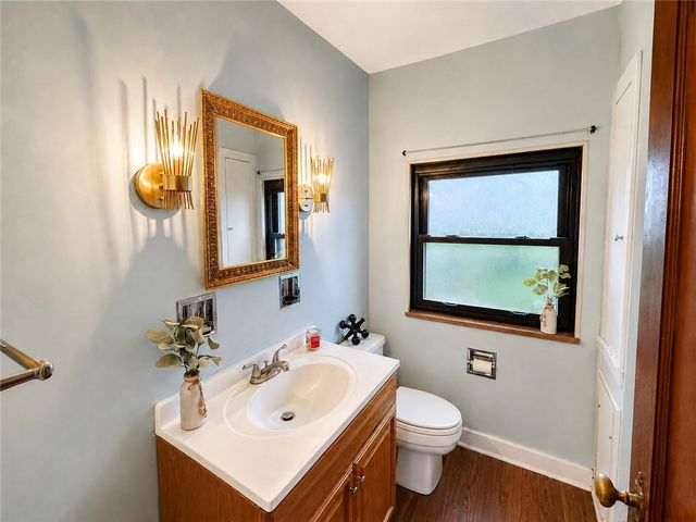 330 Meadow Ave, Penn Hills, PA 15235