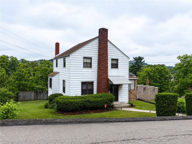 330 Meadow Ave, Penn Hills, PA 15235