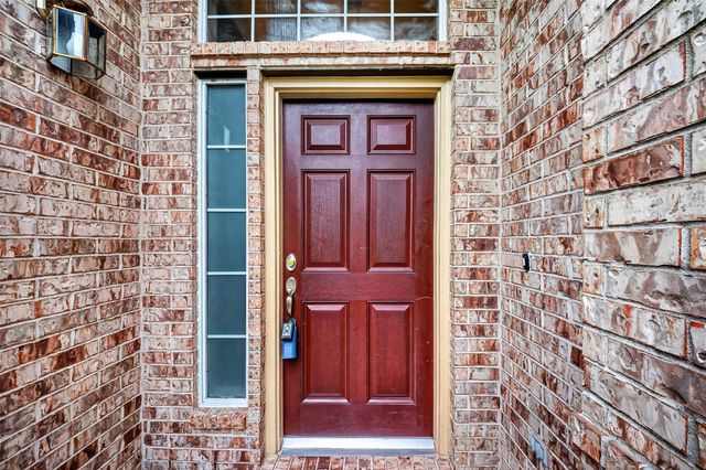 2296 Catalonia Cove, League City, TX 77573