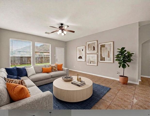 2296 Catalonia Cove, League City, TX 77573