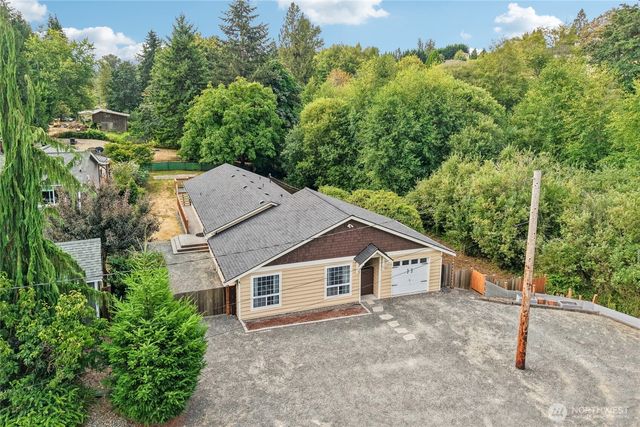 9630 160th Street SE, Snohomish, WA 98296