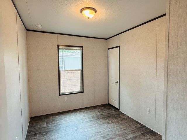 3005 Elmwood Drive, Granbury, TX 76048